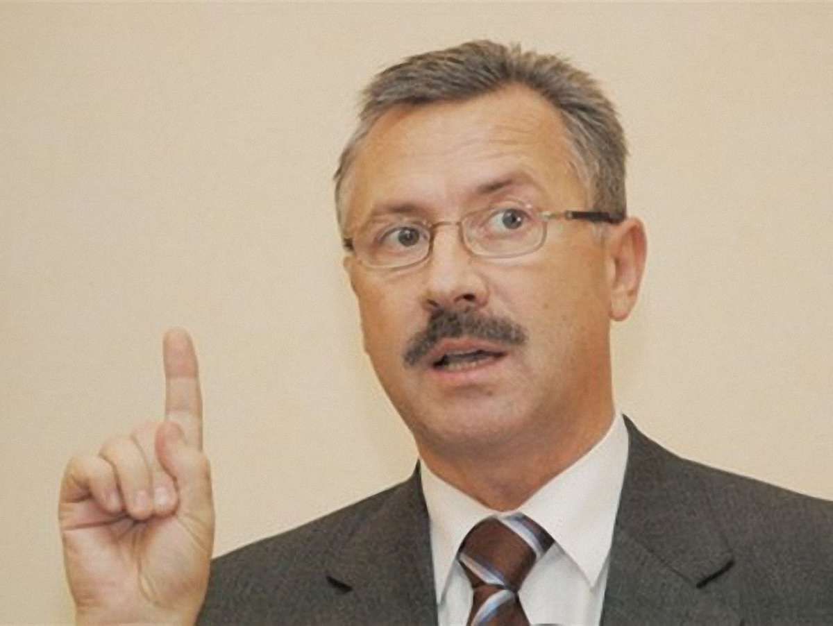 Судді повинні сидіти в тюрмі за позбавлення мандата нардепів, - юристи