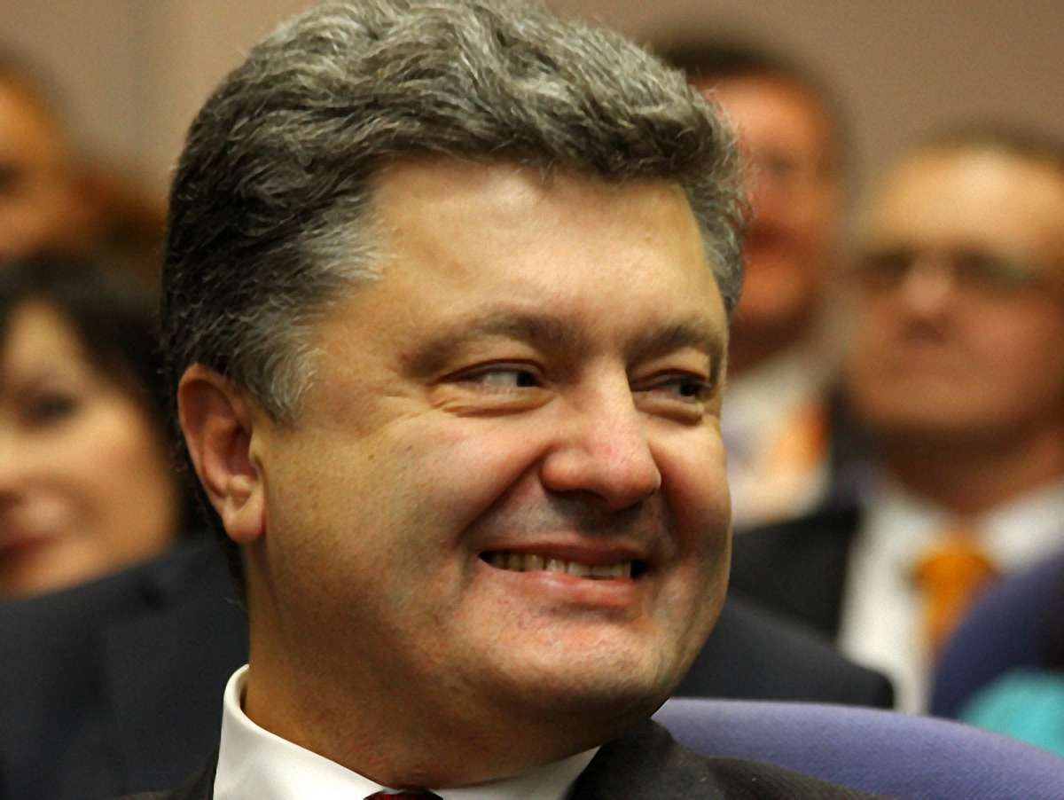 Порошенко пояснив, чому не створює партію