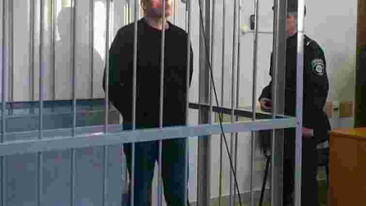 Суд залишив Луценка за ґратами
