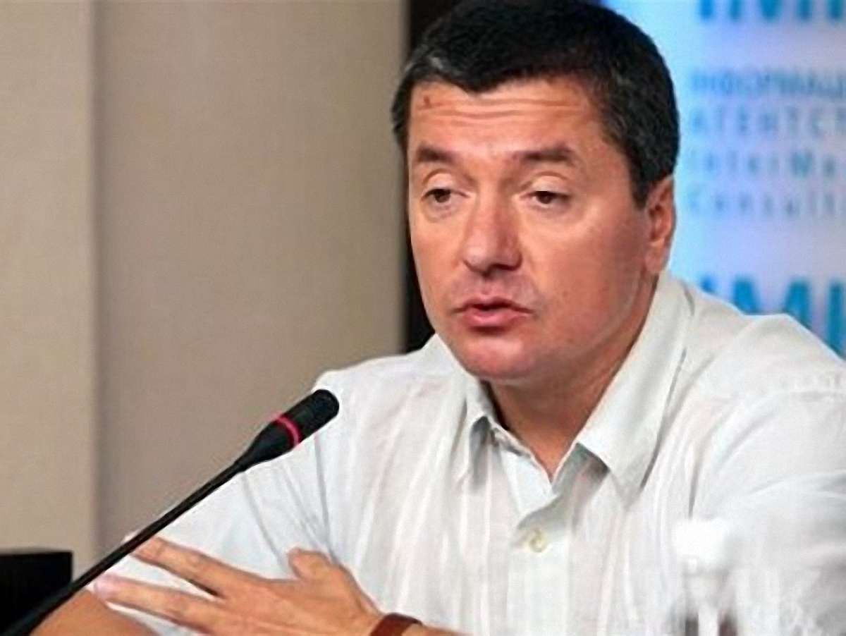 Партія регіонів має «крило миру» і «крило війни», - експерт