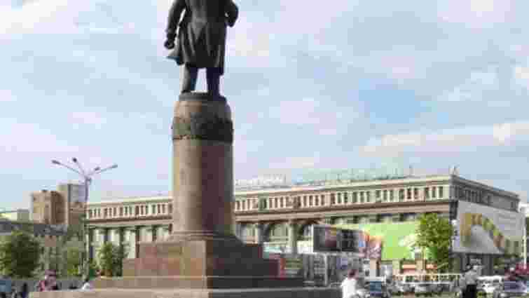 Пам’ятник Леніну в центрі Дніпропетровська хочуть знести