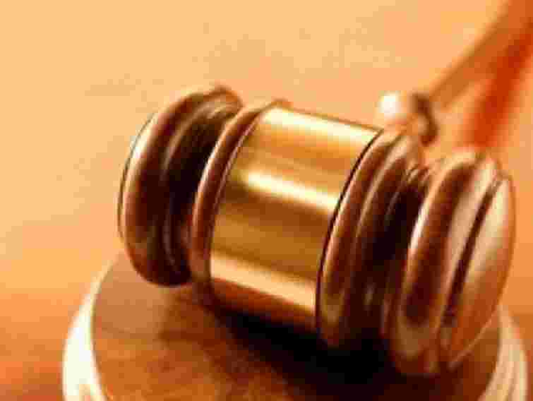 На Рівненщині засудили екс-правоохоронців за продаж 34 кг ртуті