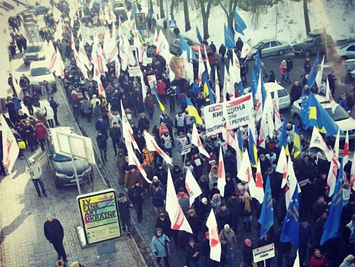 У Києві марш протесту проти політичних репресій зібрав 10 тис. осіб