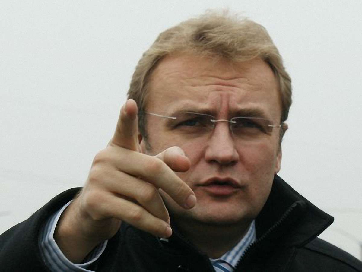 Львів готовий забрати будинки Міноборони на Стрийській, – мер