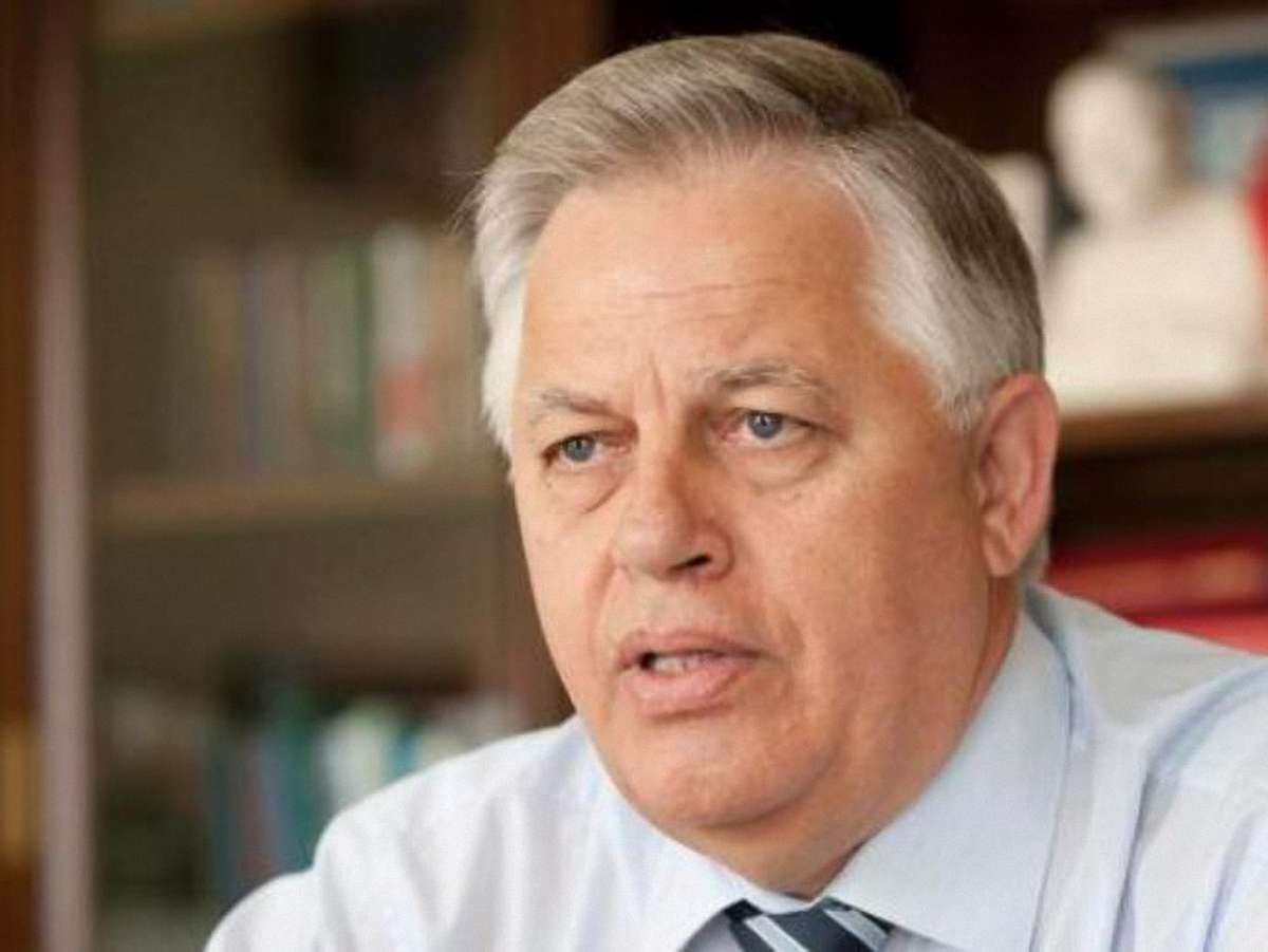 У КПУ подумають про недовіру уряду і назвали популізмом програму КМУ