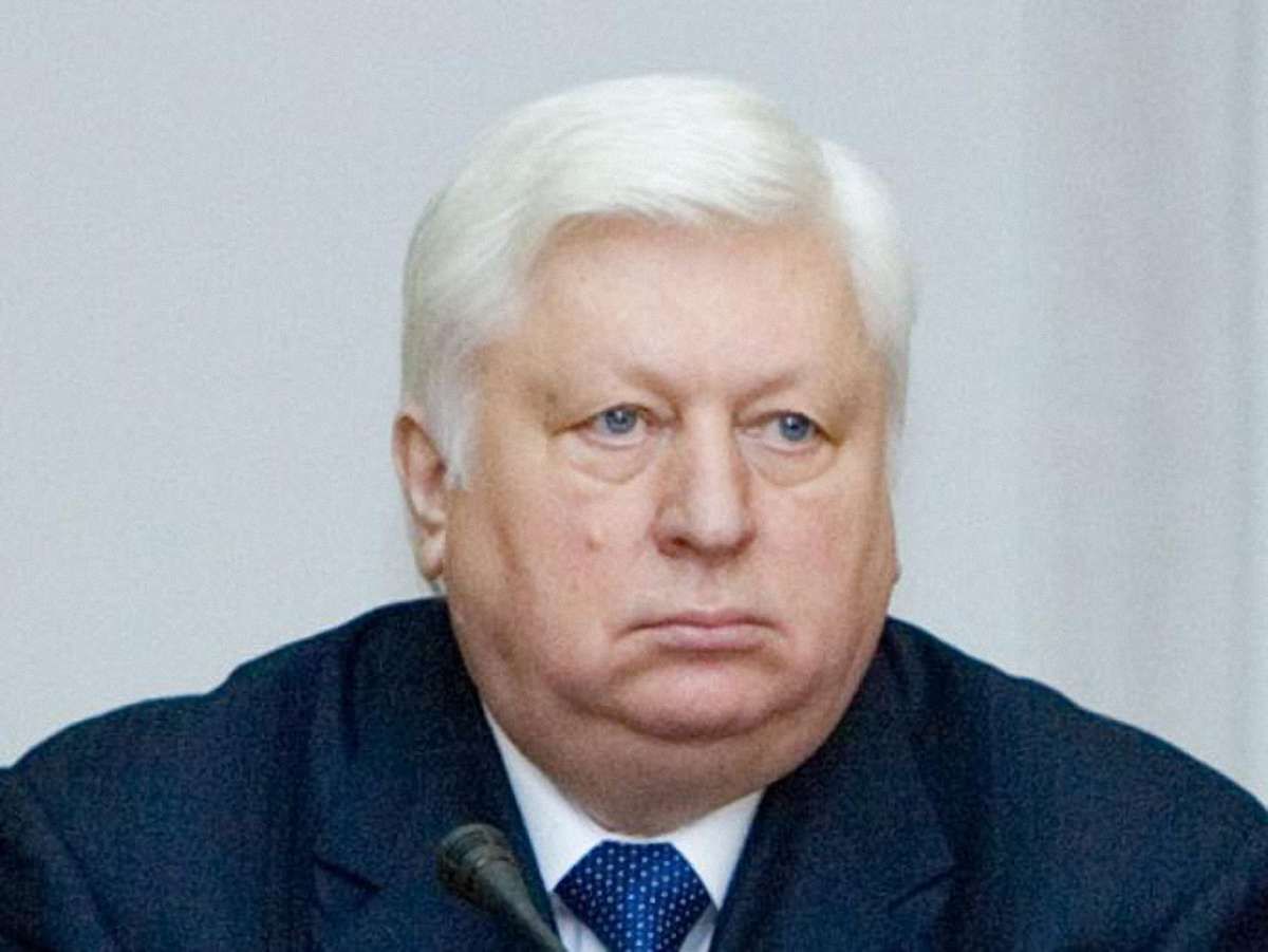 Тимошенко не забирають з лікарні, щоб не загострювати ситуацію, – Пшонка