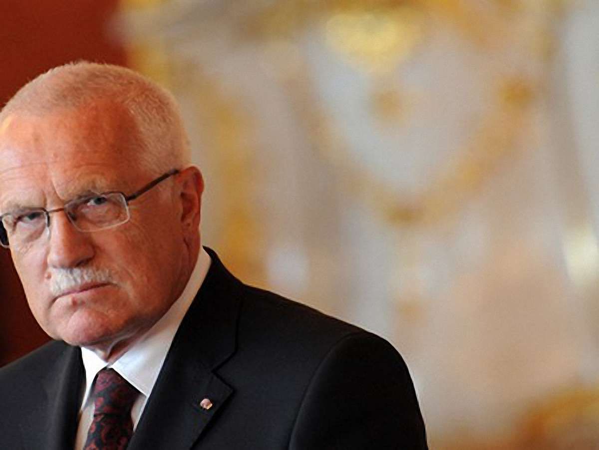 Президента Чехії звинуватили у зраді Батьківщини 