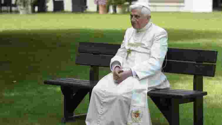 Папа Бенедикт XVI оселився у літній резиденції під Римом
