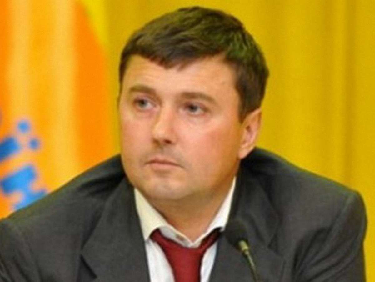 Бондарчук закликав парламентські партії саморозпуститися 