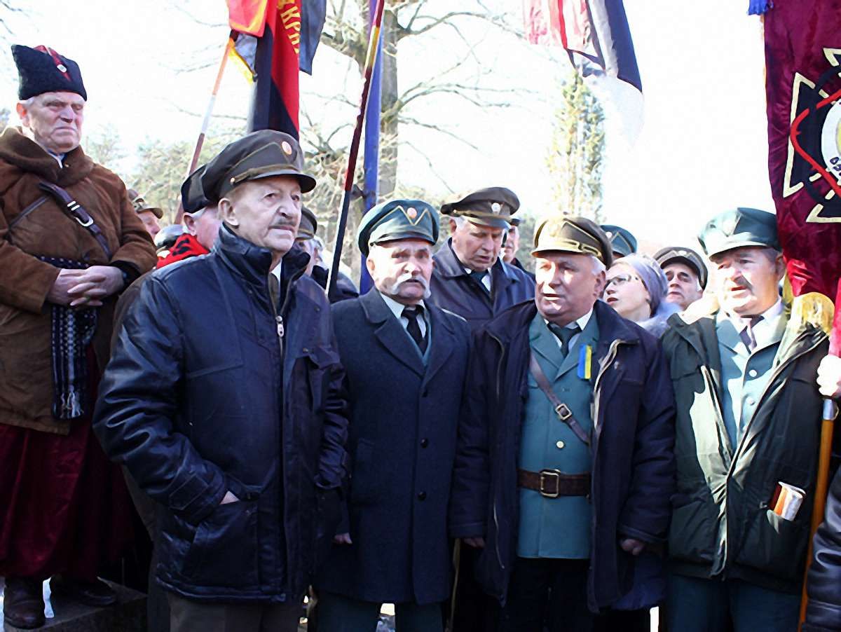 Садовий ініціює збільшення виплат ветеранам УПА до 1 тис. грн