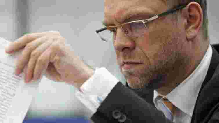ГПУ: Власенко виступав на судах Тимошенко як депутат, а не адвокат