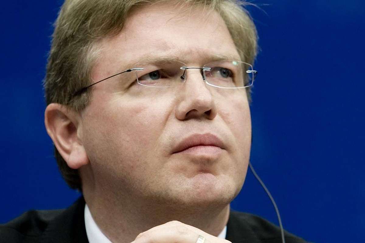Фюле: Позбавлення Власенка мандата – не європейський шлях