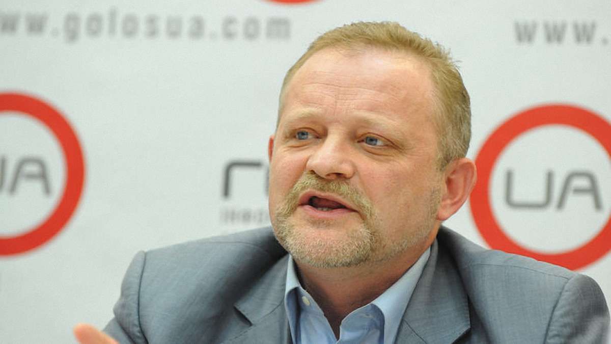 Ще рік «покращення» і Янукович програє мавпі у другому турі, - експерт