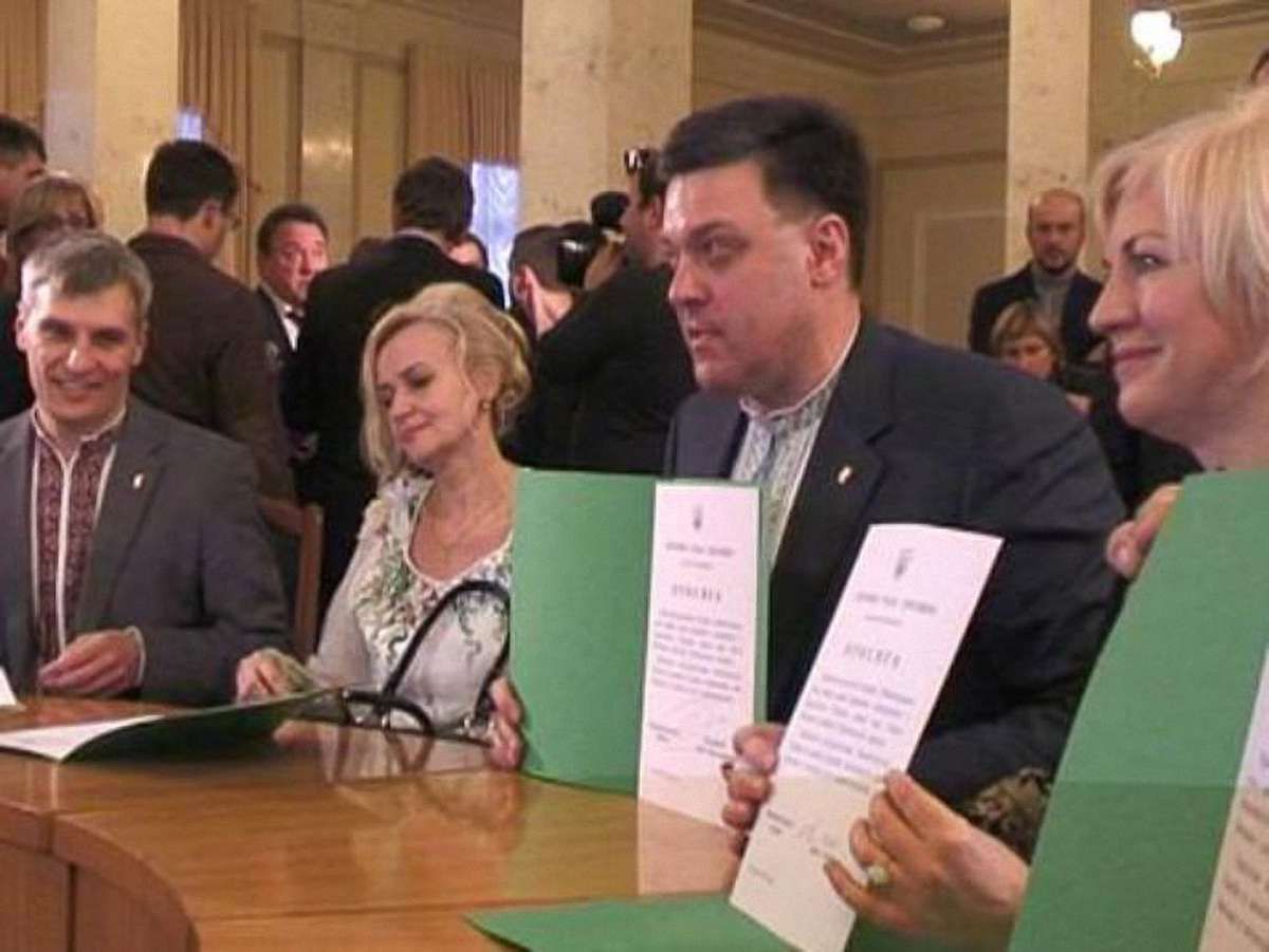 У чинному парламенті України жінок утричі менше, ніж вимагає ООН