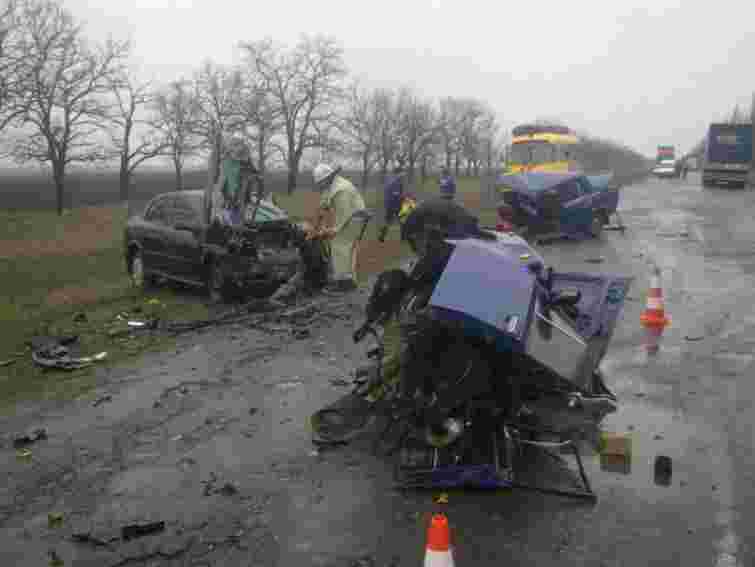 Вчора на Миколаївщині сталося 2 ДТП: 3 загиблих, 4 постраждалих