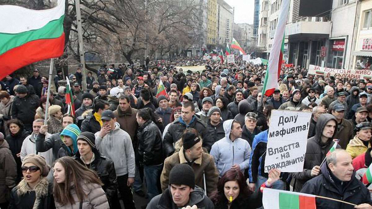 Болгари заблокували рух поїздів через приватизацію філії залізниці