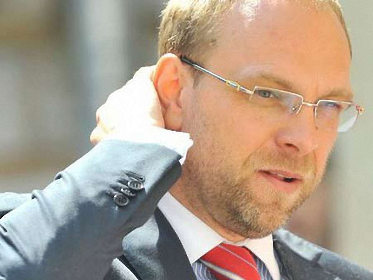 ЦВК не отримала ще рішення суду щодо Власенка