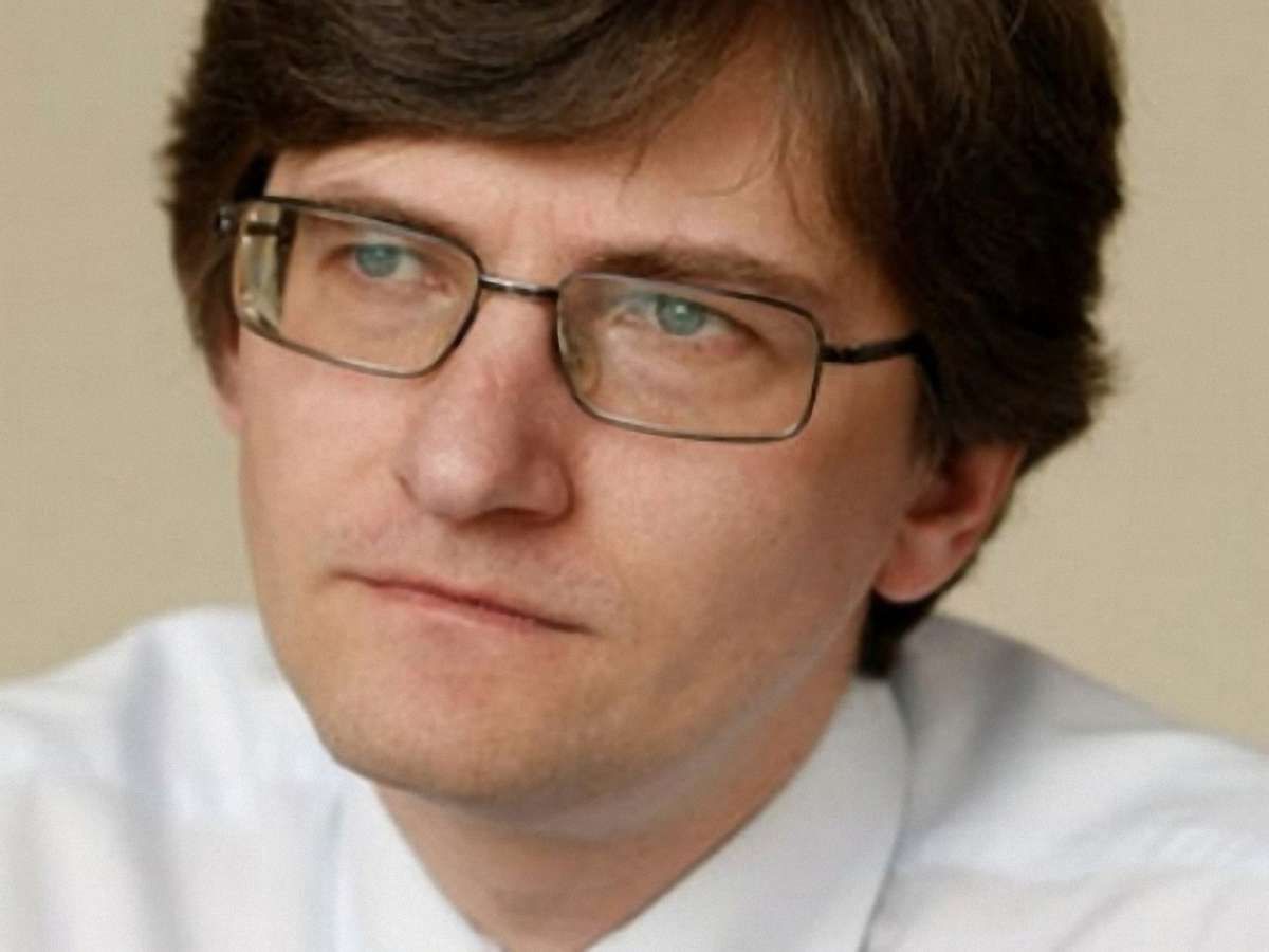 ЦВК вивчає рішення суду щодо Власенка