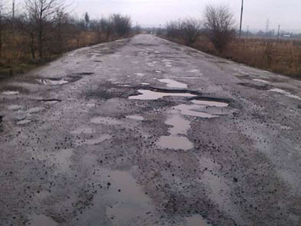 Міністр інфраструктури вибачився за погані дороги