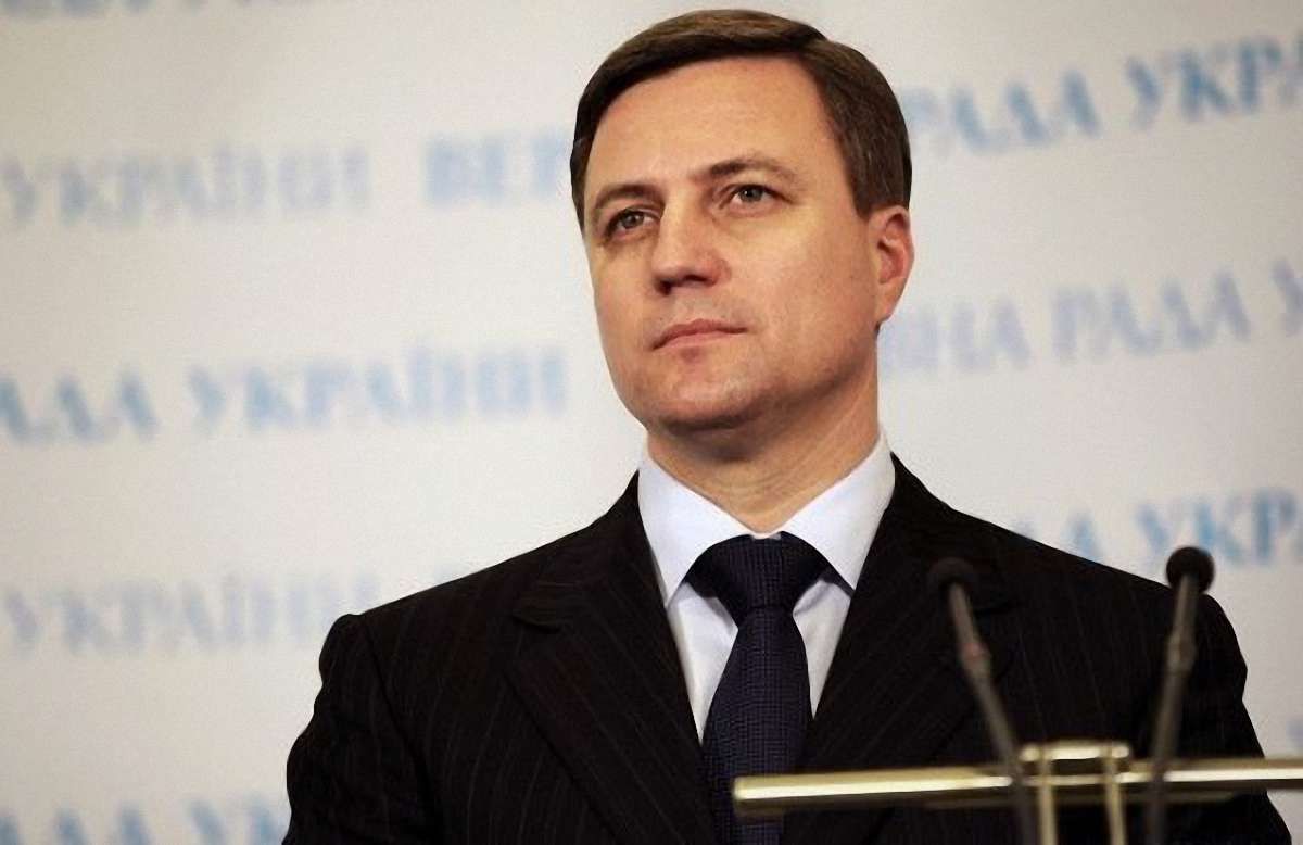 Катеринчук поставив умову Турчинову свого перебування у фракції