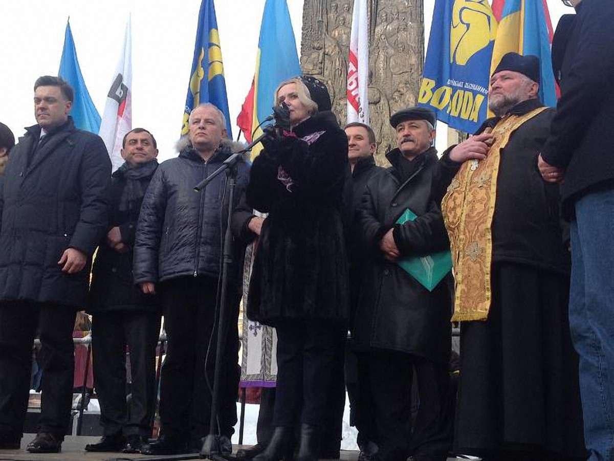 Фаріон каже, що їй не дають зустрітися з ніжинськими студентами