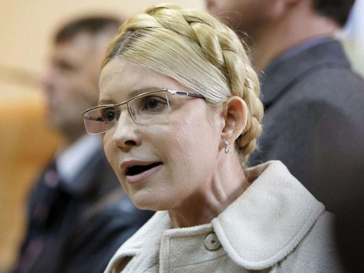 Третина українців вважає, що Тимошенко позбуваються