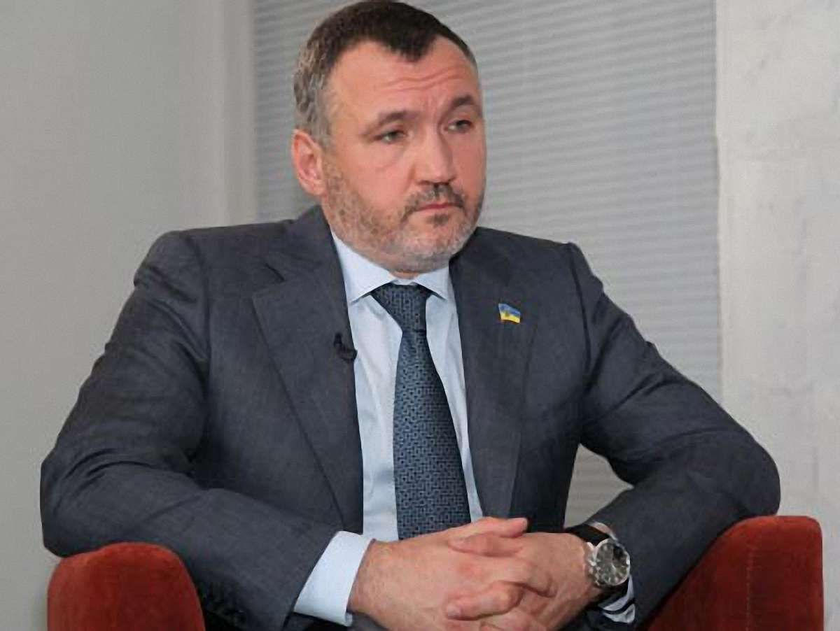 Кузьмін хоче запровадити кримінальну відповідальність за наклеп