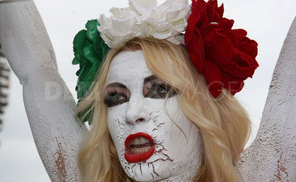 Активісток FEMEN фінансує американський бізнесмен, - ЗМІ
