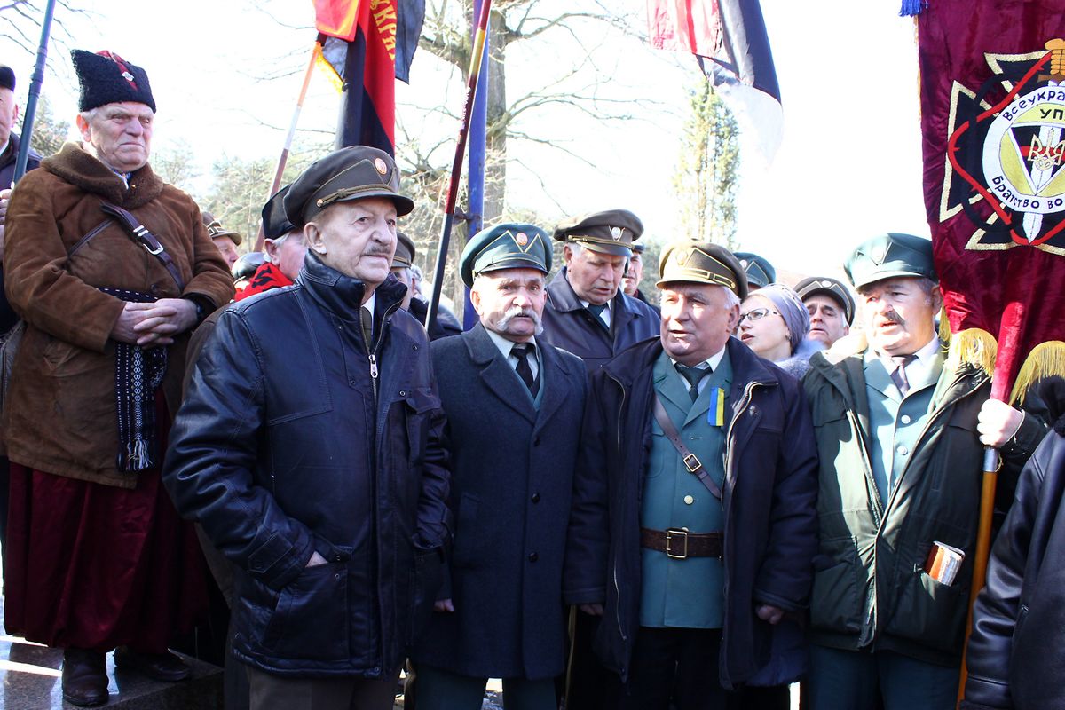 Львівська міськрада підтримала ініціативу Садового щодо доплат ветеранам УПА