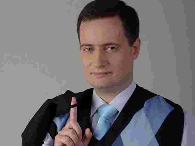 Одеситам наказали вилучити з бібліотек Бандеру та Шухевича, – УДАР