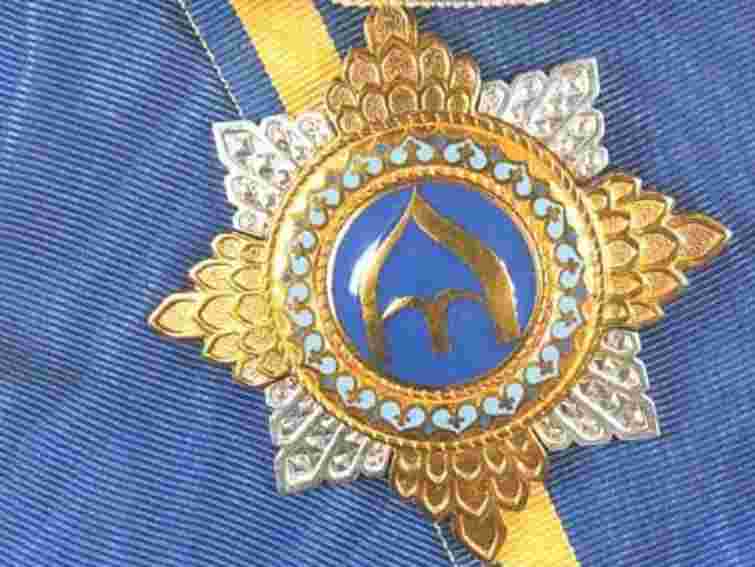 Янукович дав орден ректору львівської академії мистецтв