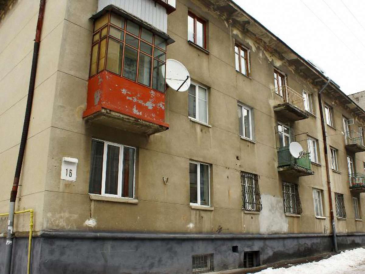 У Львові райадмінстрація судиться з мешканцями через горище. Фото