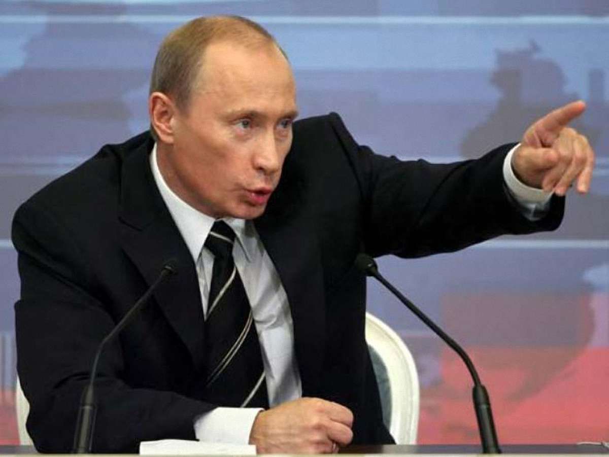Путін наказав розпочати  навчання в районі Чорного моря