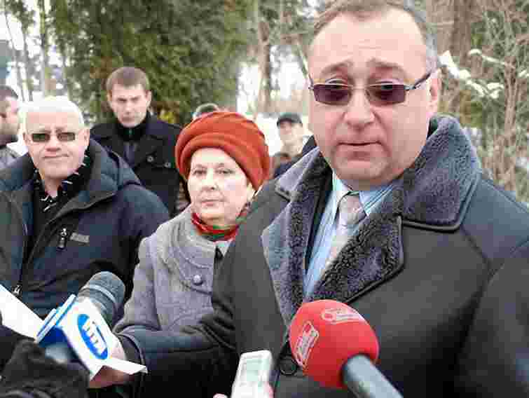 Чиновники скаржаться, що не мають впливу на бездозвільне будівництво