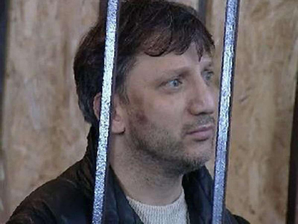 Слюсарчук каже, що у львівському СІЗО його б’ють і погрожують