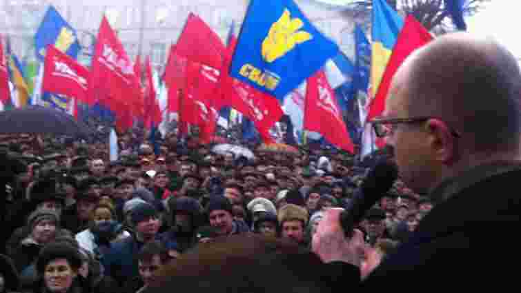 Міліція нарахувала вшестеро менше учасників мітингу в Тернополі