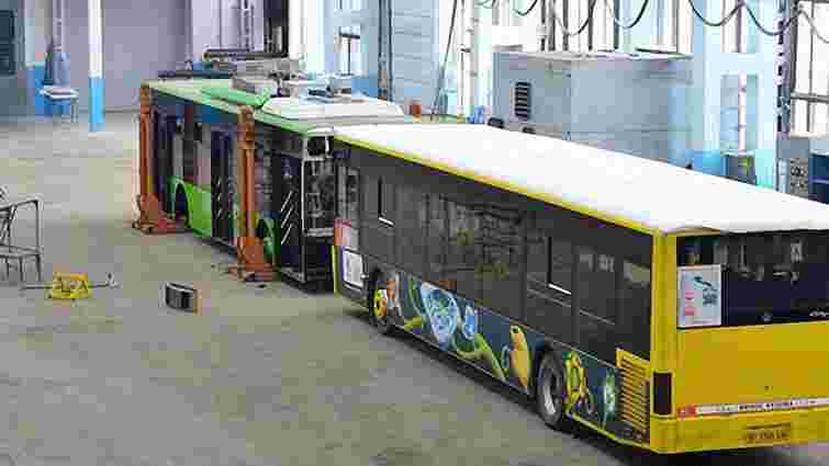 АТП №1 змушене власним коштом ремонтувати ЛАЗівські автобуси
