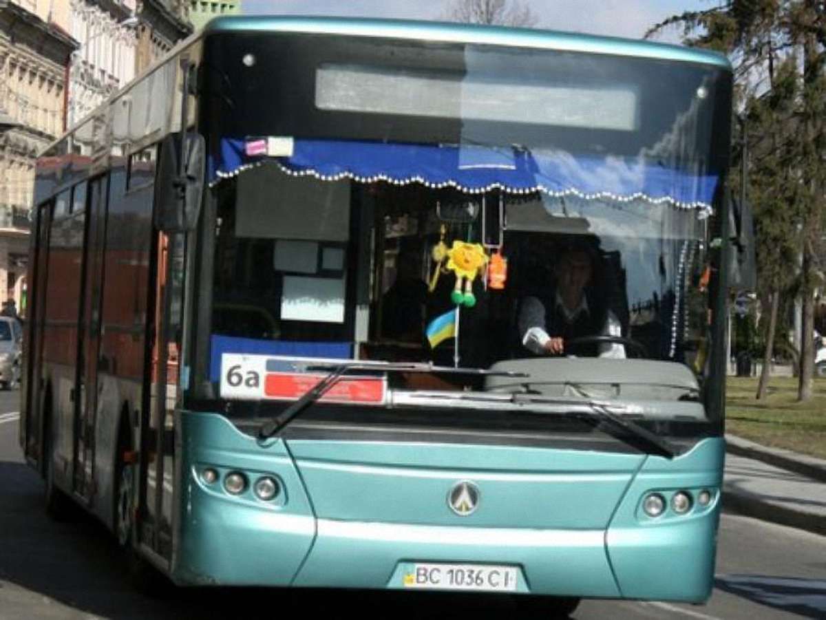АТП №1 теж укладе угоду для перевірки квитків у маршрутках Львова