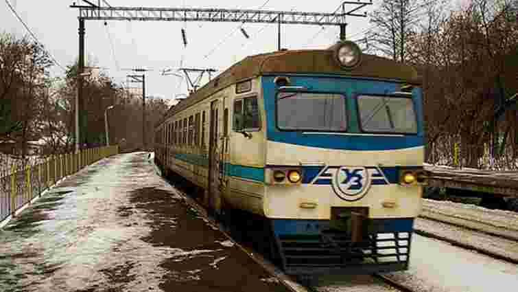 У приміських поїздах Львівської залізниці оштрафували  81 «зайця»