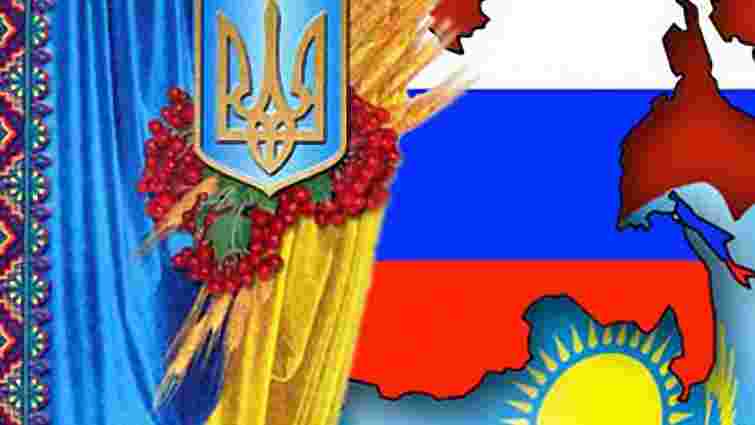 Відносини з Митним союзом Україна може врегулювати, – Янукович