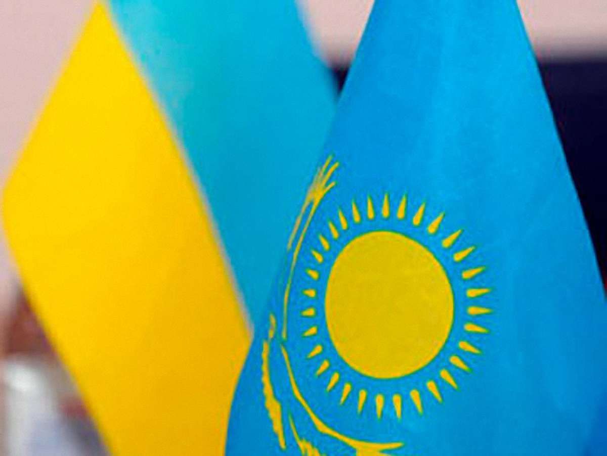 Україна і Казахстан підписали «Дорожню карту»