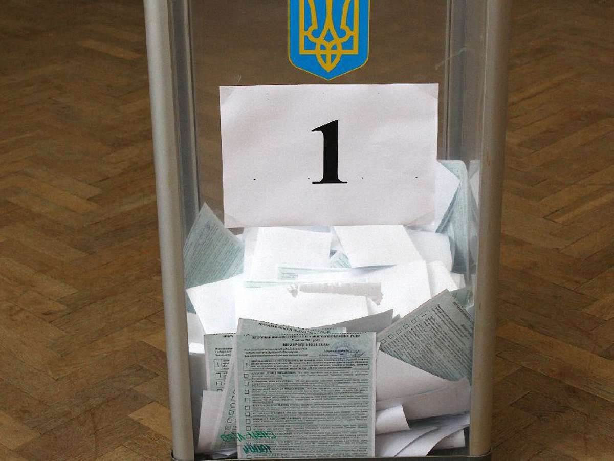 Явка на довиборах на Львівщині перевищила 10%