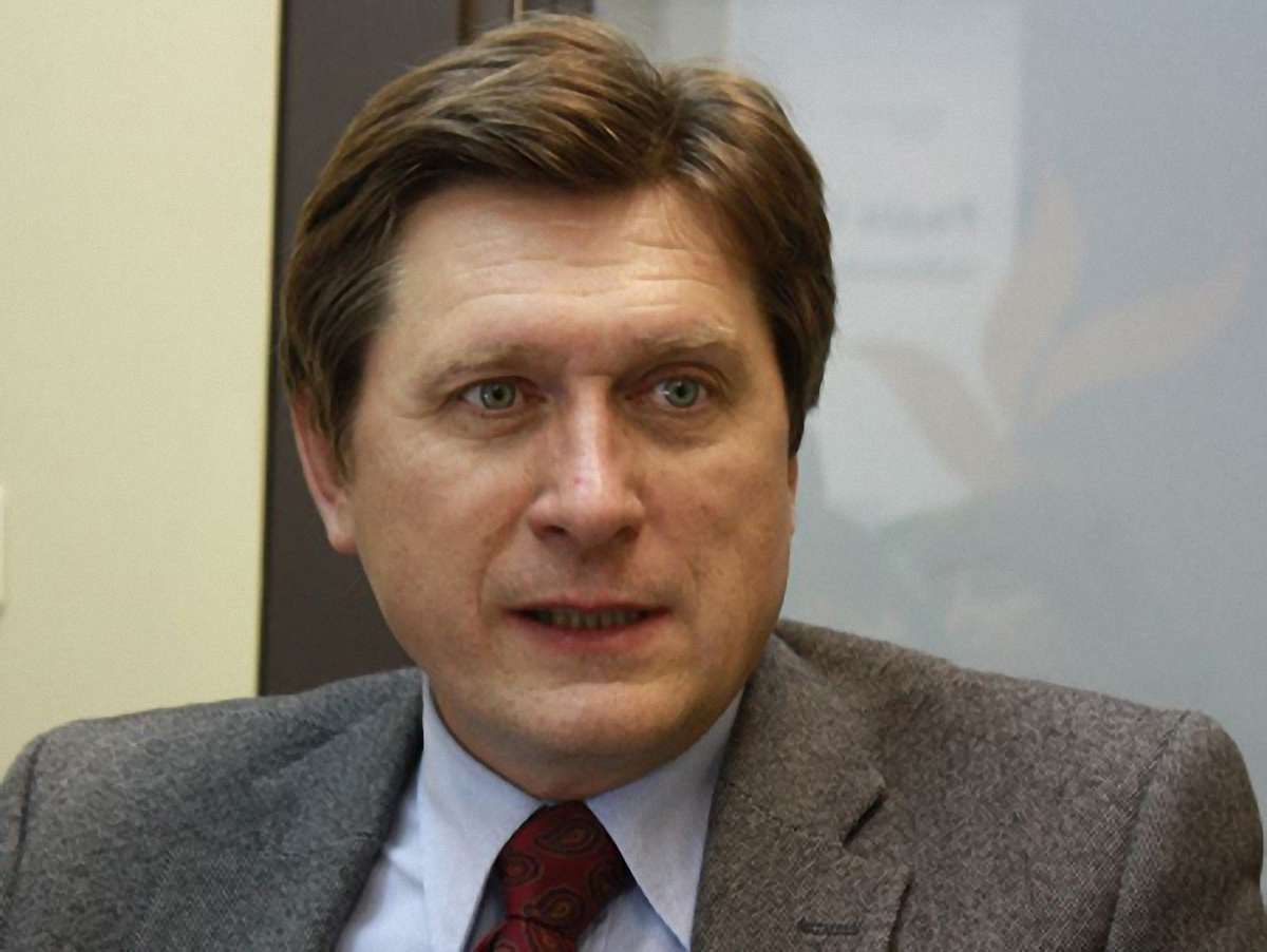 Янукович помилував Луценка виключно через ЄС, - політолог