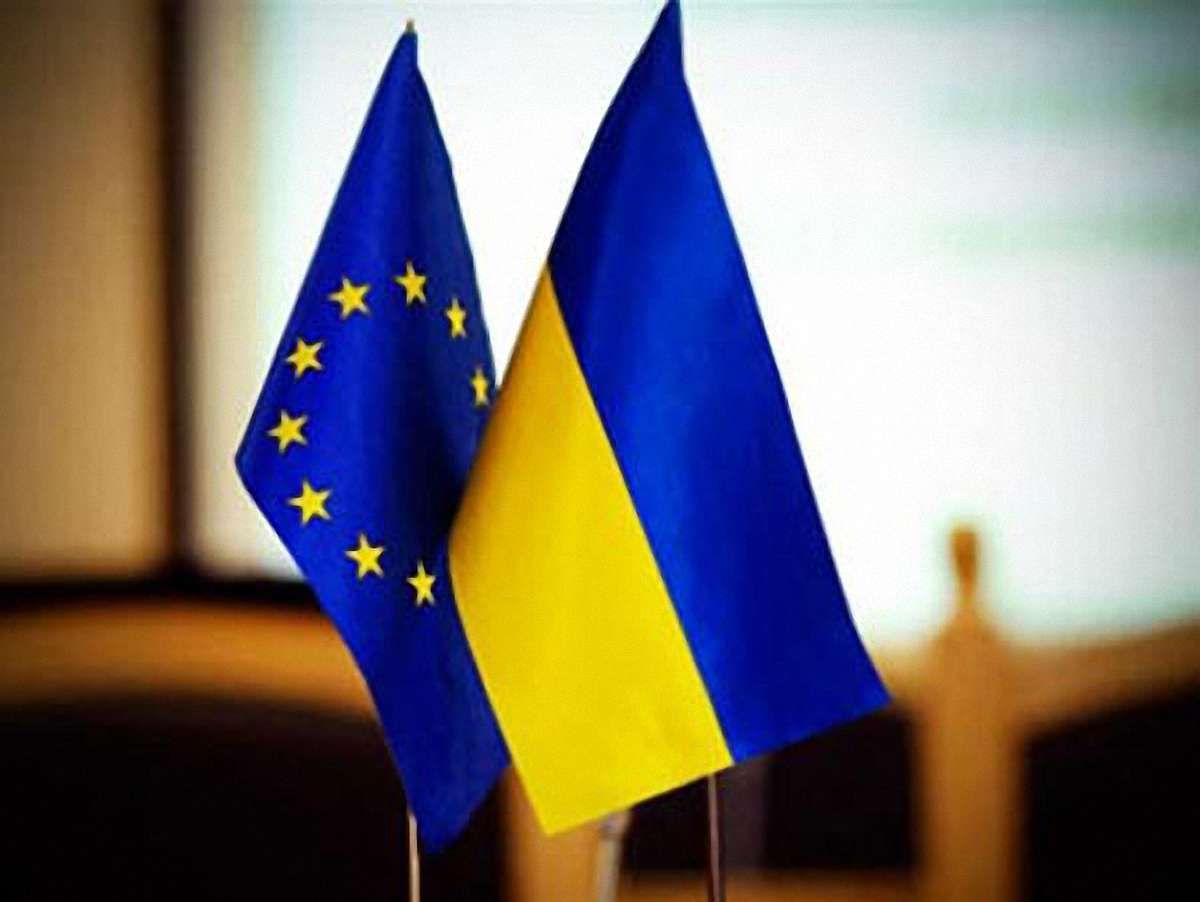 Угода про асоціацію поліпшить відносини Києва з Москвою, – Томбінський