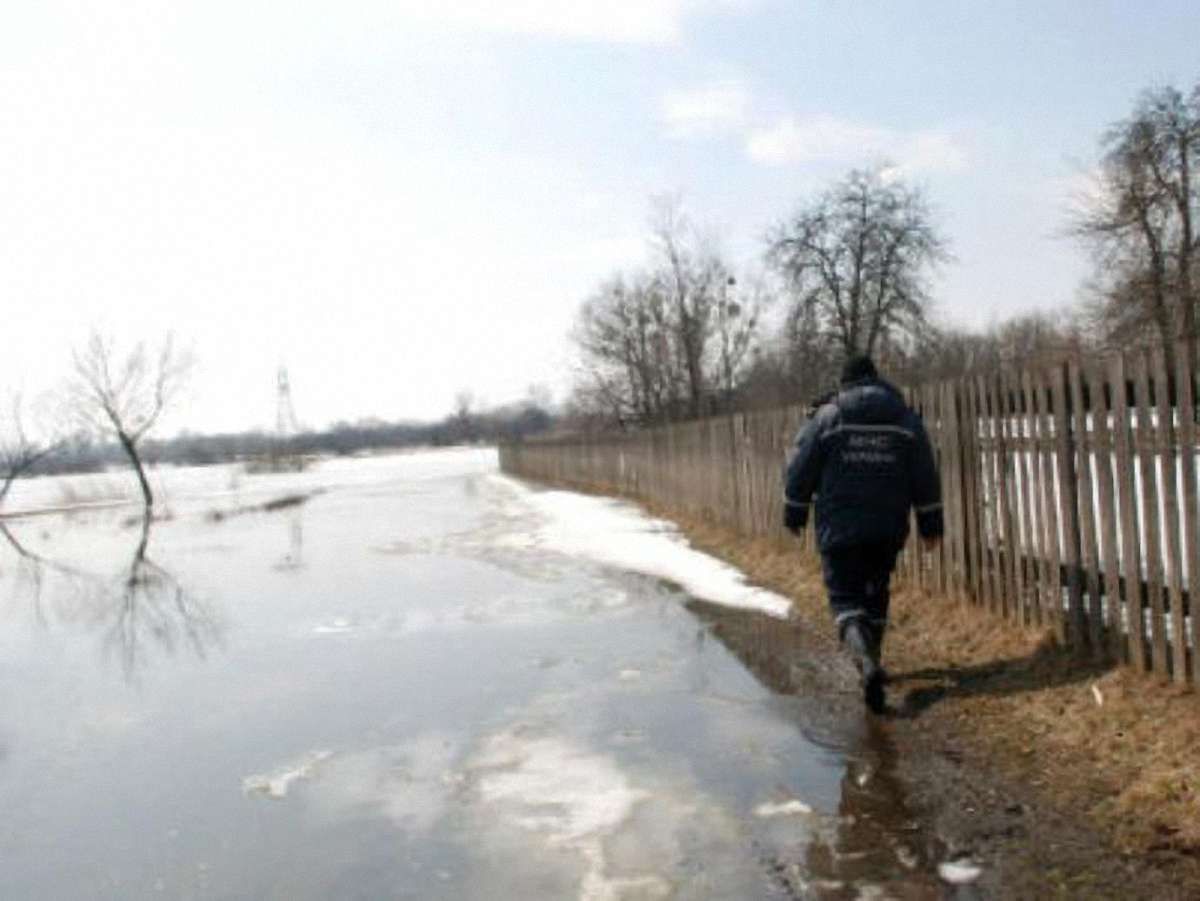 В Україні через підтоплення не можна проїхати до 7 сіл
