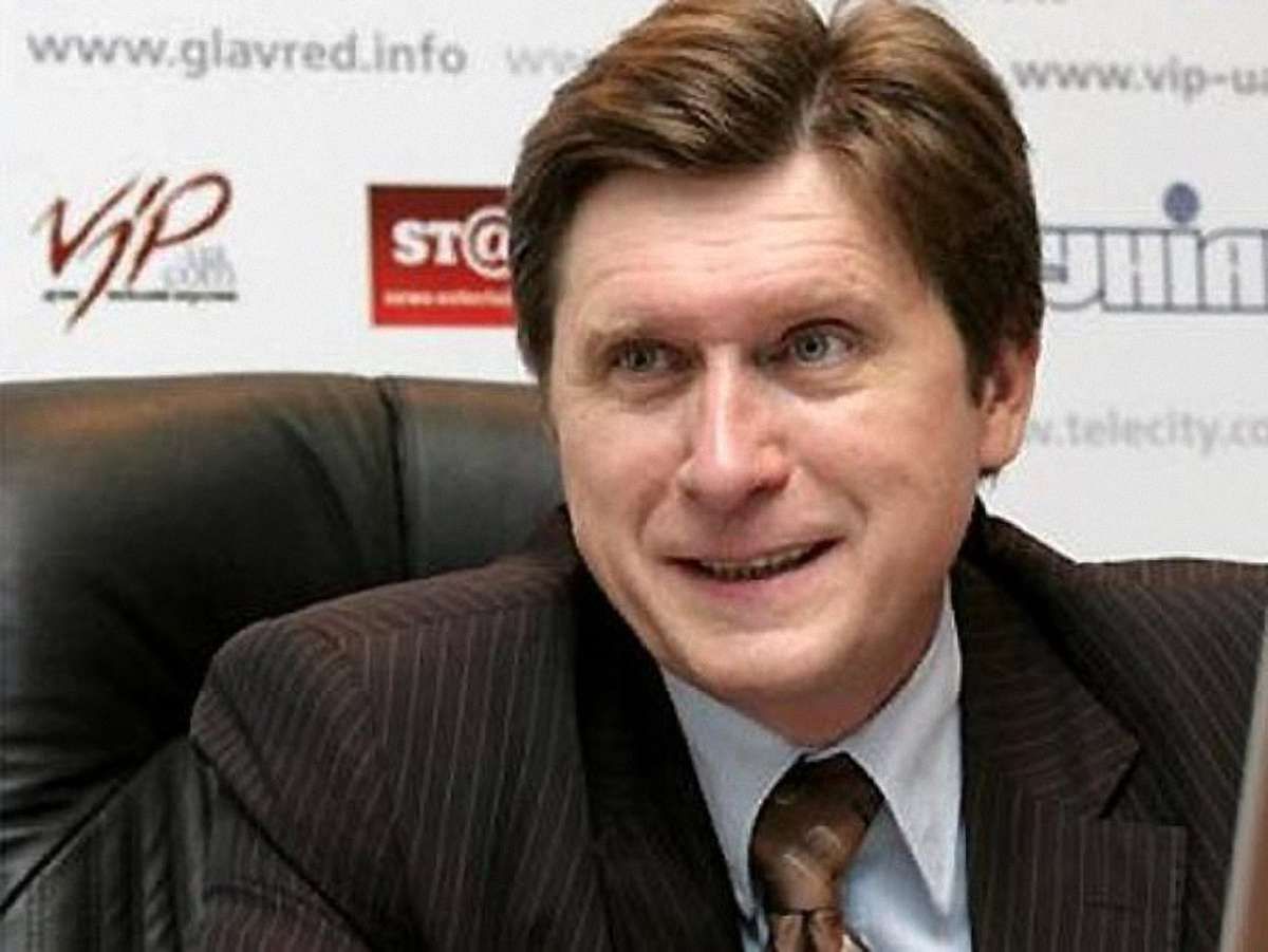 Фесенко: Комуністи не допоможуть опозиції звільнити Азарова