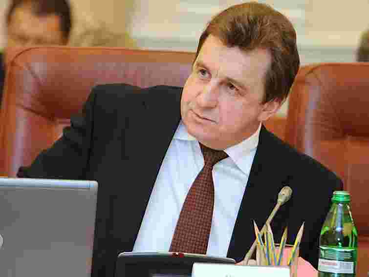 Козак задекларував два «Лексуса» та 1,5 млн грн в банку