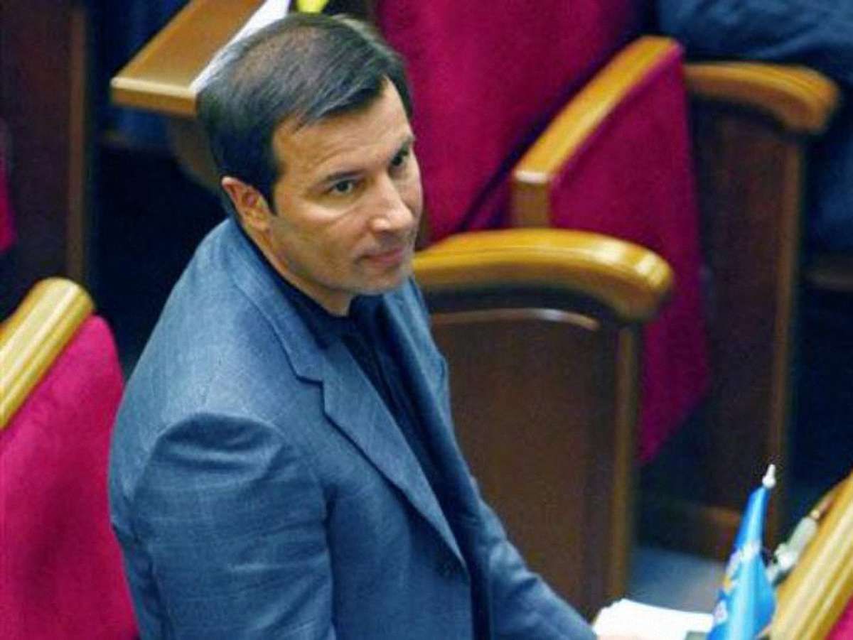 Регіонал про курс влади: Це прямий шлях до банкрутства країни