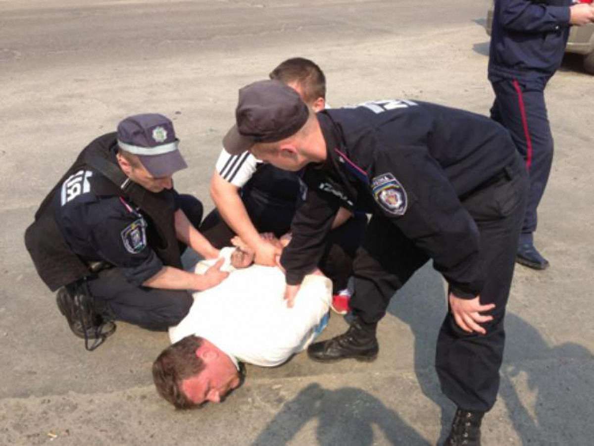 У Києві побили активістів акції проти вирубування дерев