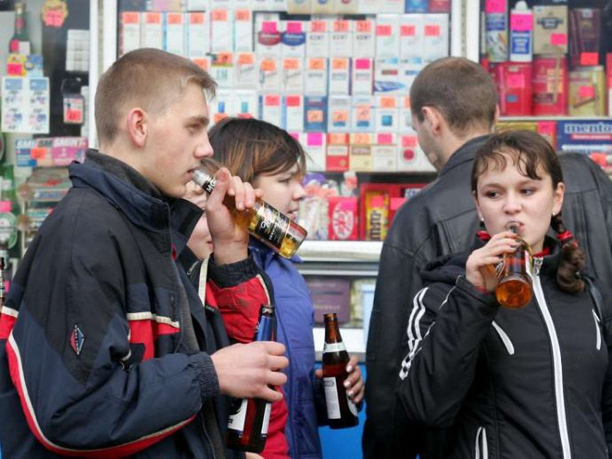 В Україні близько 1,5 мільйона алкозалежних